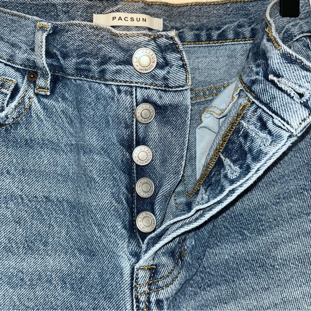 PacSun Distressed High Waisted Straight Leg Jeans - Picture 4 of 5